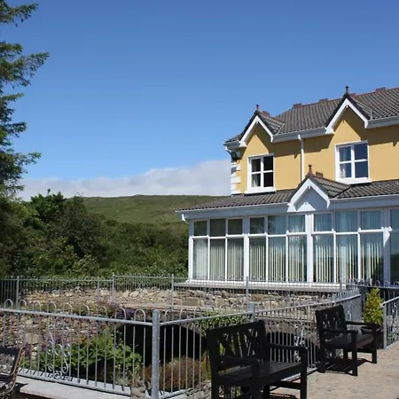 Dan O'hara 4* كليفدين