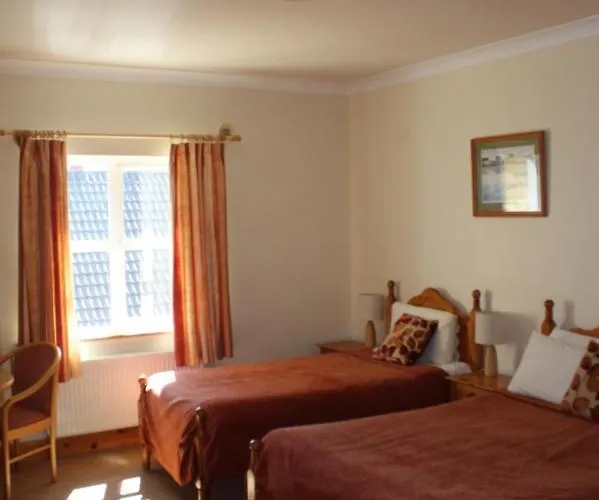 Dan O'hara Guest house 4*