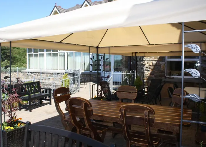 Dan O'hara 4* Clifden